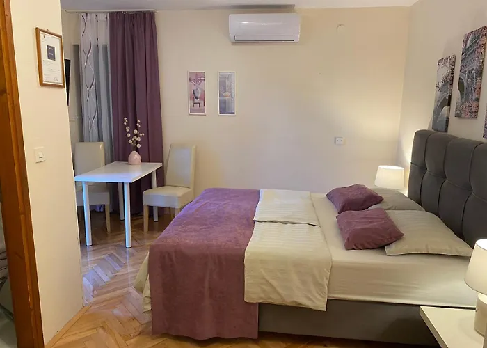 Gostinjska kuća Dora